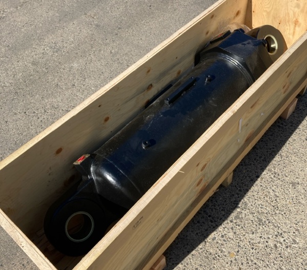 New CYLINDER GRP - RIPPER - LIFT 5218423 2