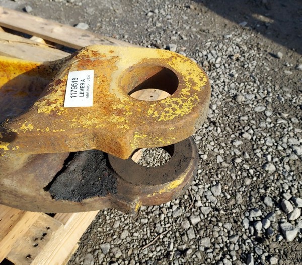 Used LEVER 5V1387 3