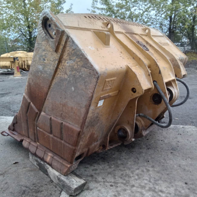 Good Used BUCKET - 112" GP 60-2192 12