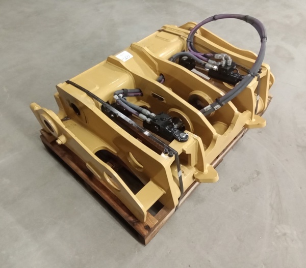 Unused Caterpillar COUPLER GRP - QUICK 61-0467 6