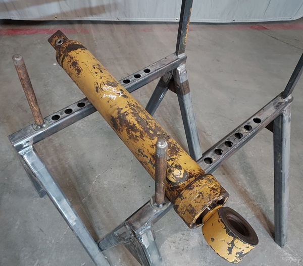 Good Used CYLINDER GRP - STEER 6E5024