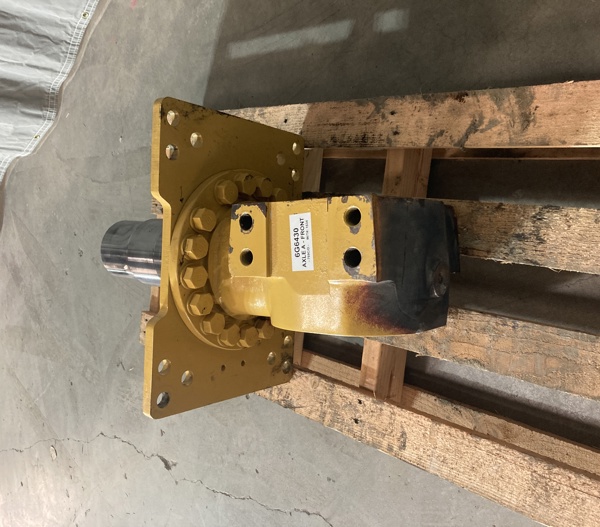 Used AXLE A - FRONT 6G6430 5