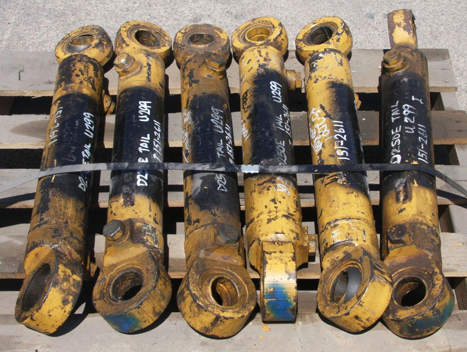 Used CYLINDER GRP 6U0492 2