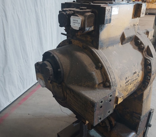 Used TRANSMISSION ARR 6Y6719 3