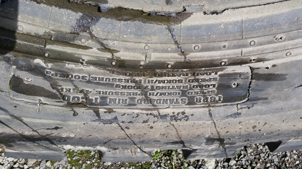 Used TIRE 70-0010 3