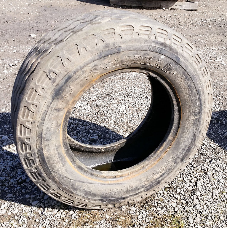 Used TIRE 70-0017