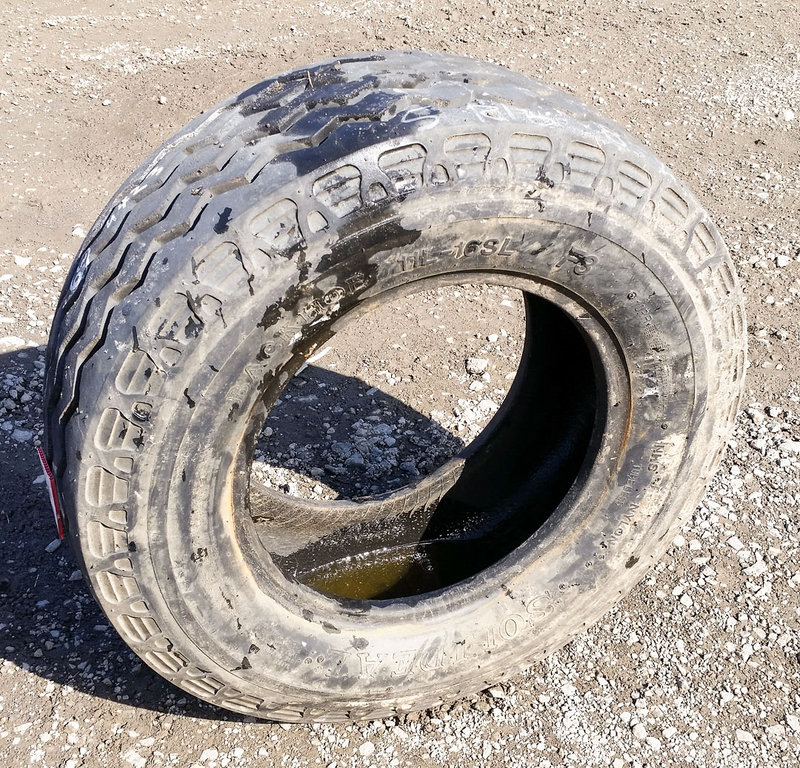Used TIRE 70-0018 3
