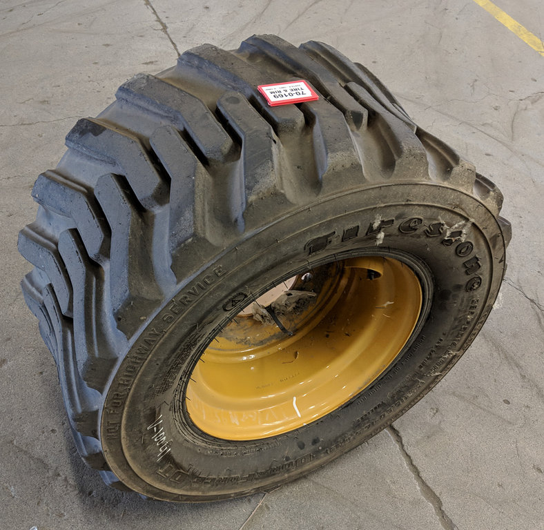 Used TIRE 70-0169 2