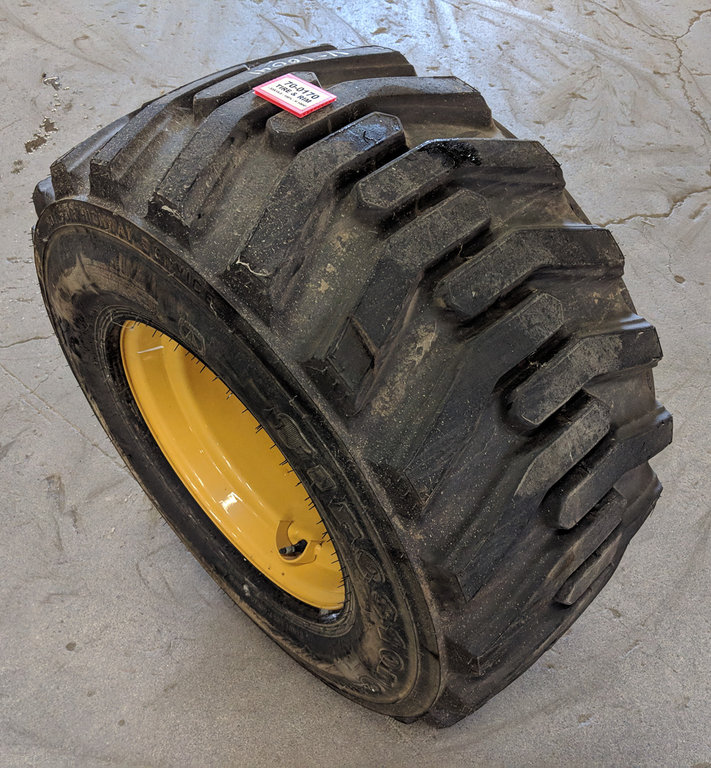 Used TIRE 70-0170