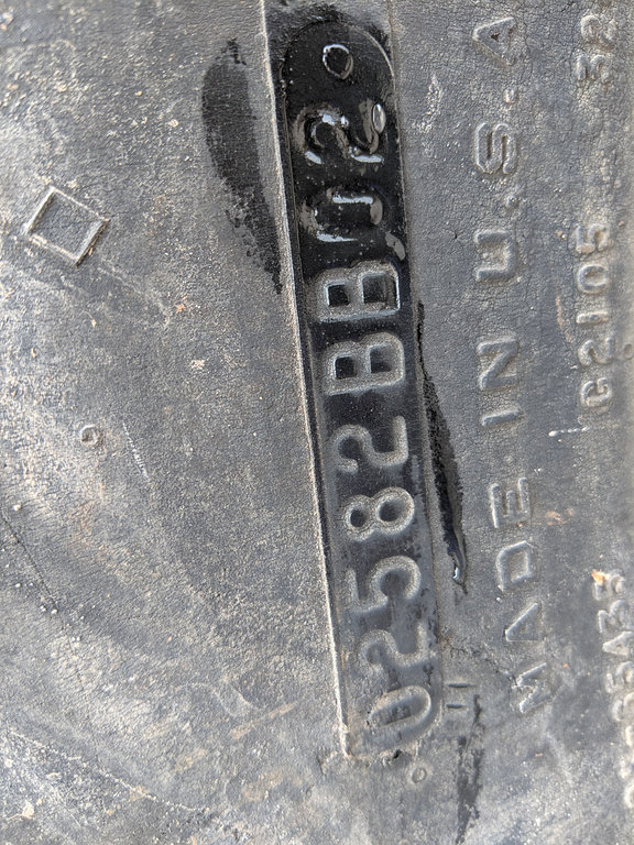 Used TIRE 70-0181 4
