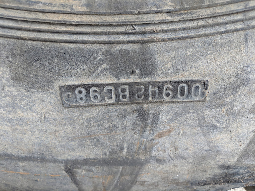 Used TIRE 70-0191 2