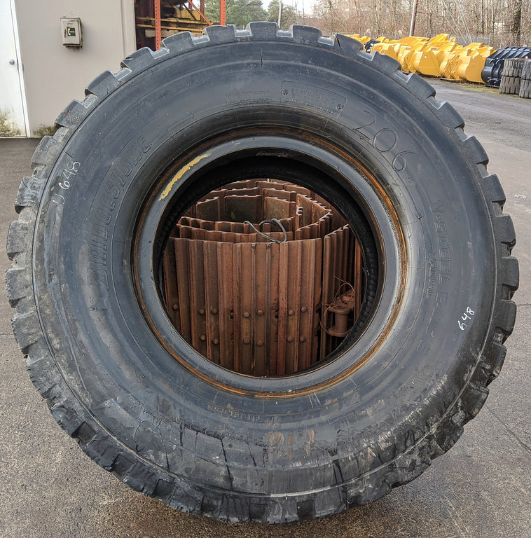 Used TIRE 70-0197