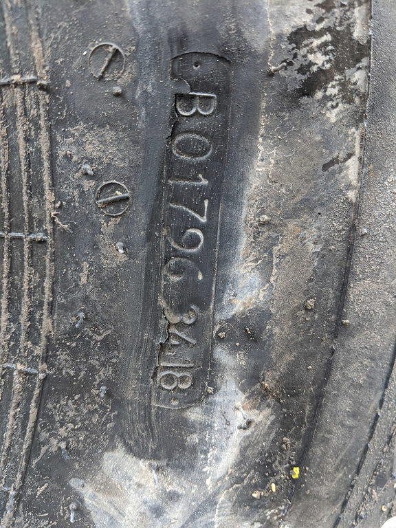 Used TIRE 70-0242 4