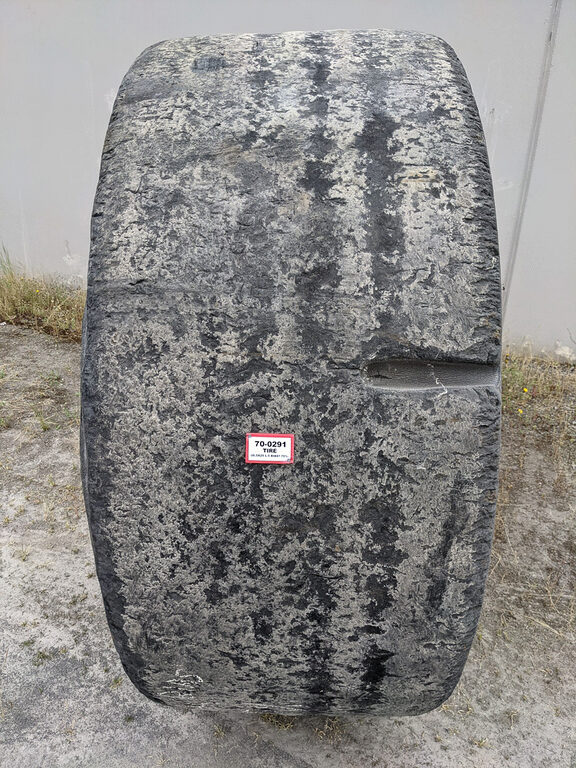 Used TIRE 70-0291 4