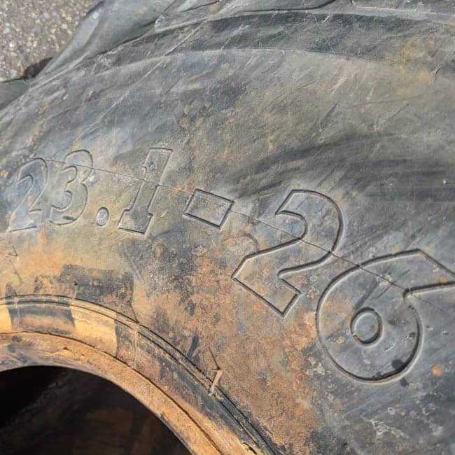 Used TIRE 70-0319 3