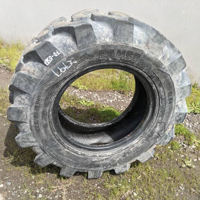 Used TIRE 70-0322
