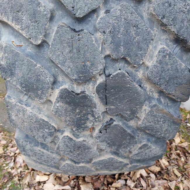 Used TIRE 70-0345 3