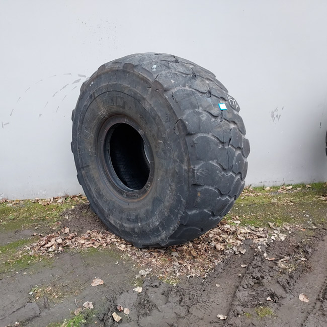 Used TIRE 70-0346