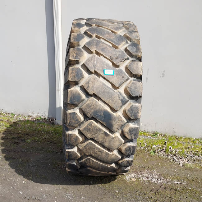 Used TIRE 70-0359 3