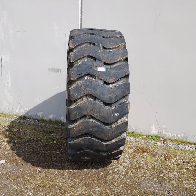 Used TIRE 70-0363 3