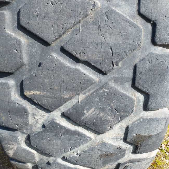 Used TIRE 70-0368 2