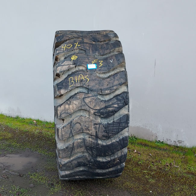 Used TIRE 70-0373 3