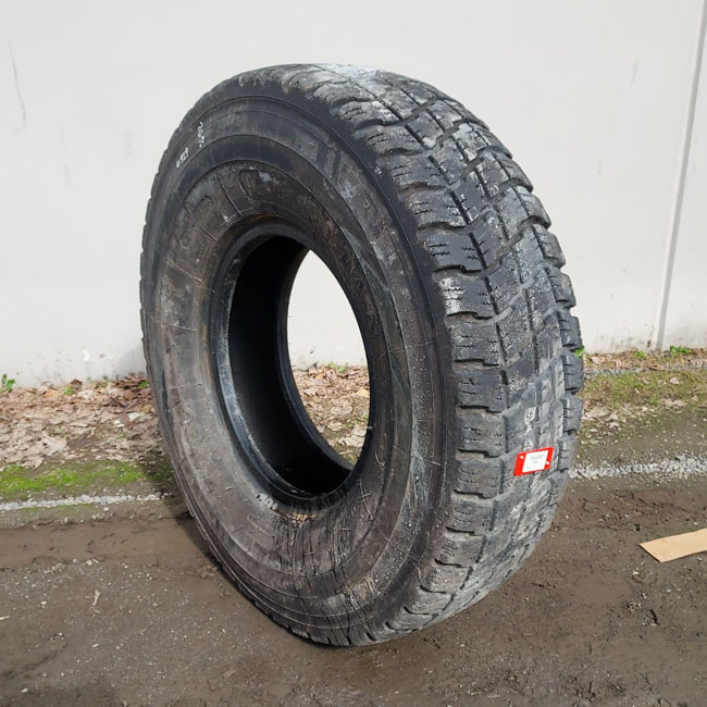 Used TIRE 70-0380