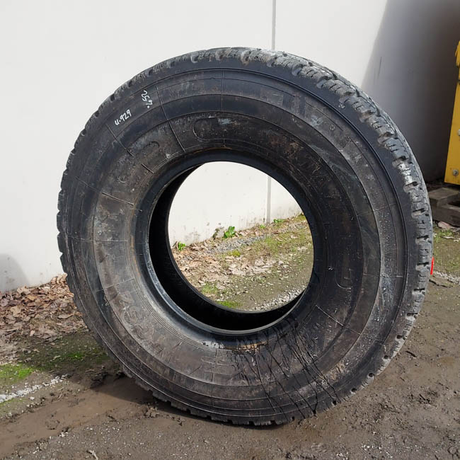 Used TIRE 70-0380 4