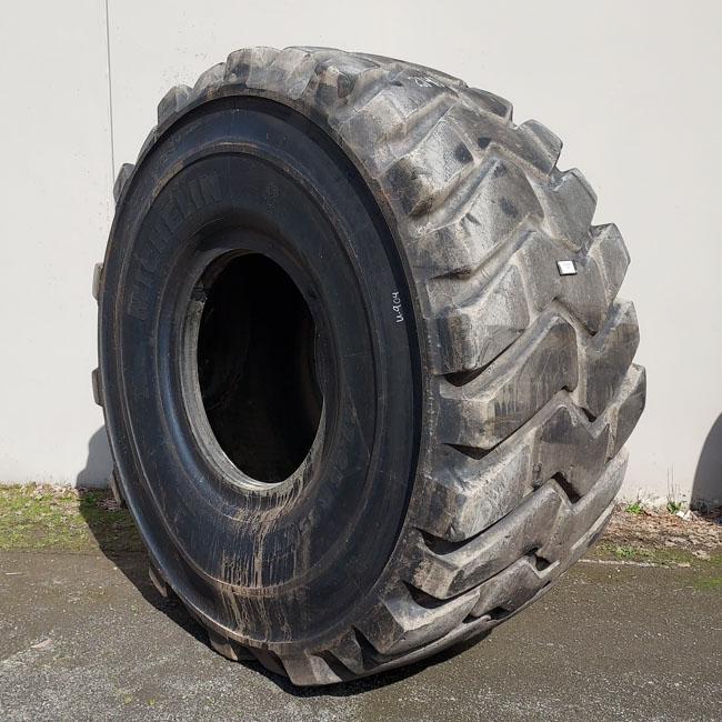 Used TIRE 70-0385