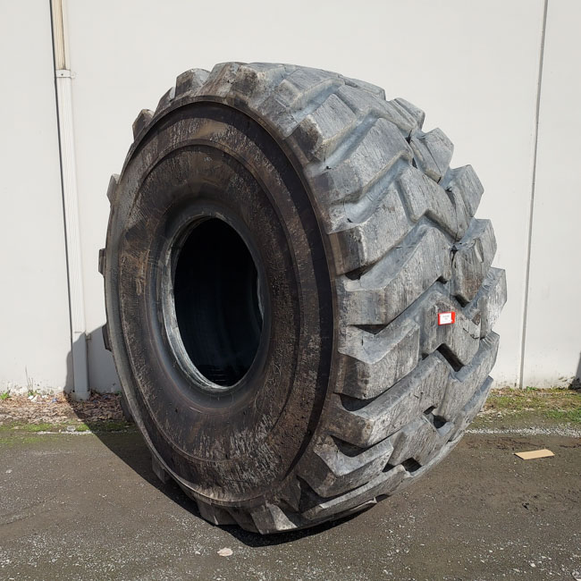 Used TIRE 70-0388