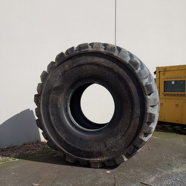 Used TIRE 70-0388 4