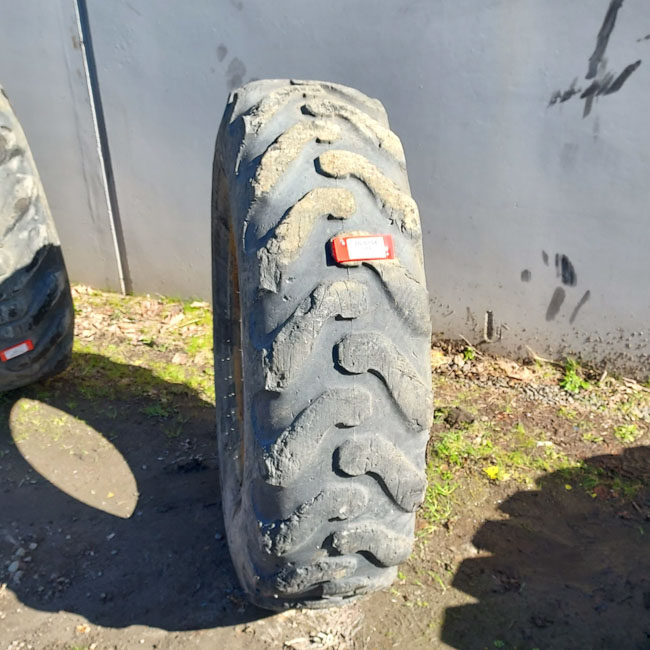 Used TIRE 70-0394 3