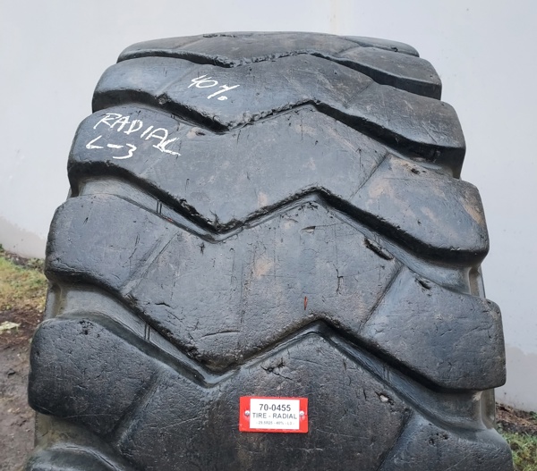 Used TIRE 70-0455 2