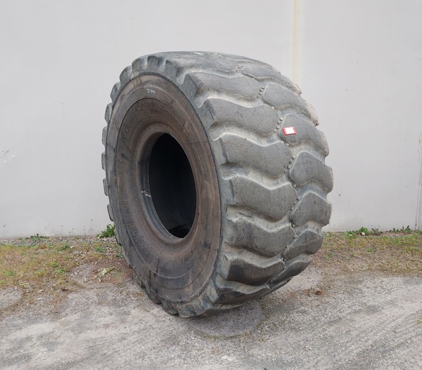 Used TIRE 70-0480