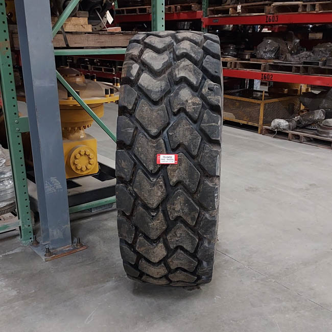 Used TIRE 70-0492 3