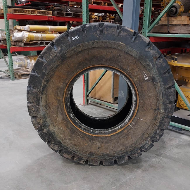 Used TIRE 70-0493 4