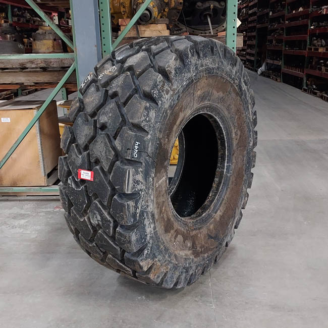 Used TIRE 70-0494
