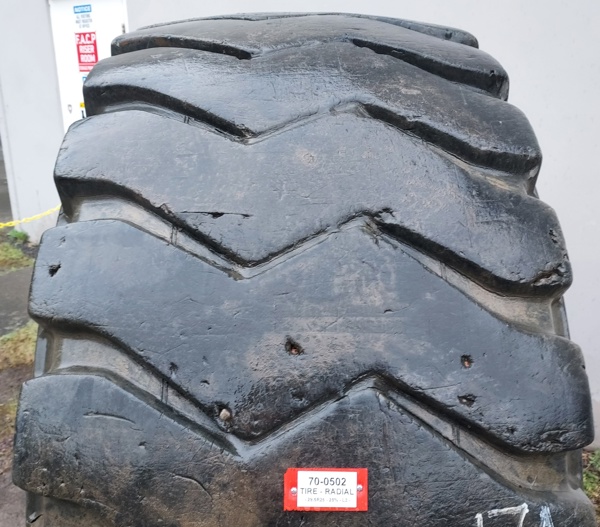 Used TIRE 70-0502 2