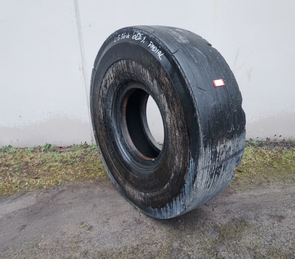 Used TIRE 70-0503