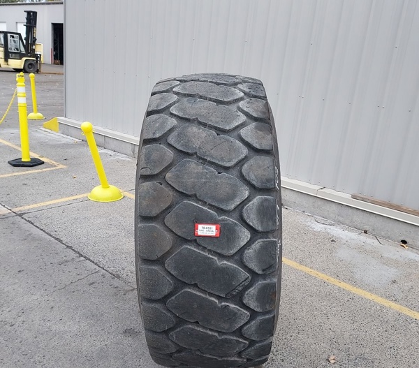 Used TIRE 70-0531 3