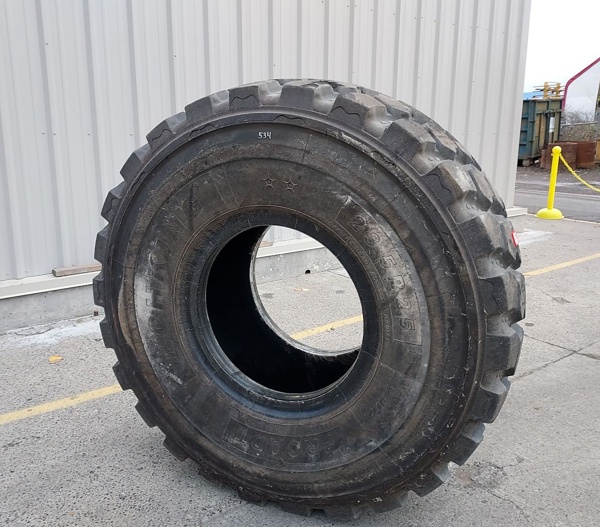 Used TIRE 70-0534 2