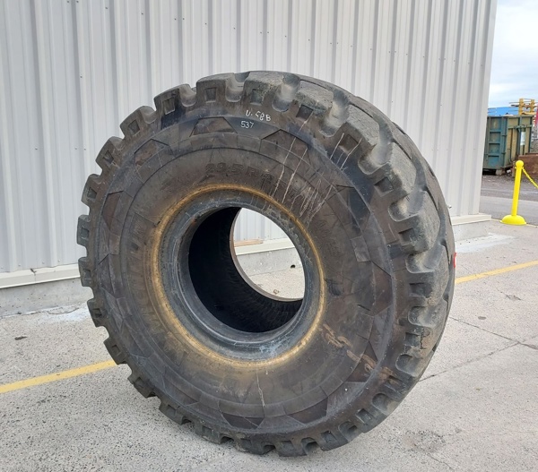 Used TIRE 70-0537 2