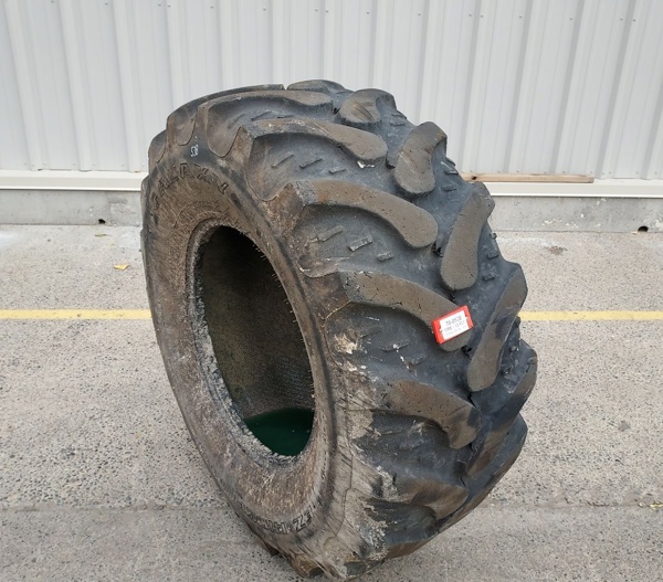 Used TIRE 70-0538