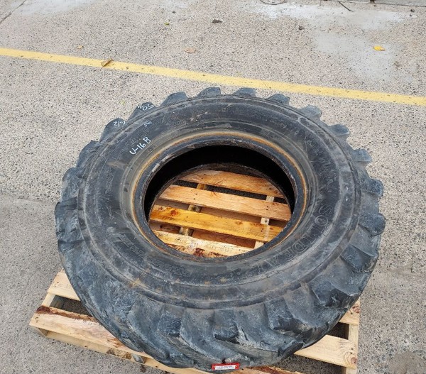 Used TIRE 70-0540 2