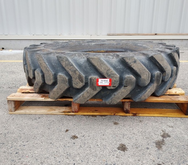 Used TIRE 70-0542 3