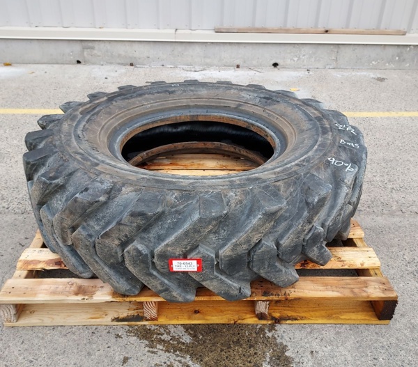 Used TIRE 70-0543