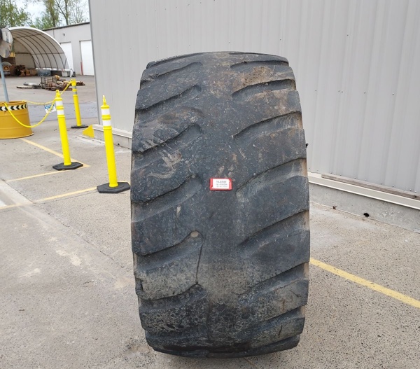 Used TIRE 70-0549 3