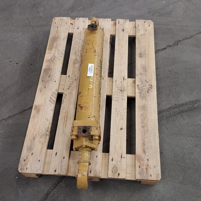 Rebuilt CYLINDER GRP - FLOOR 7J5528 3