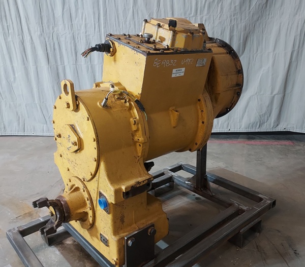 Used TRANSMISSION ARR 8E9832 2