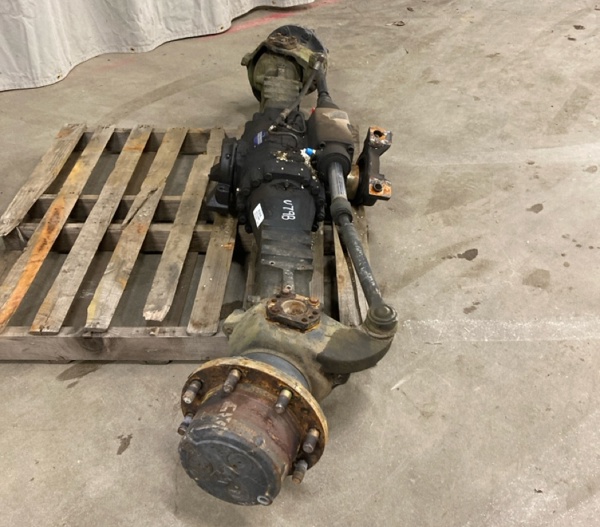 Used AXLE ARR - REAR 8I3226 2